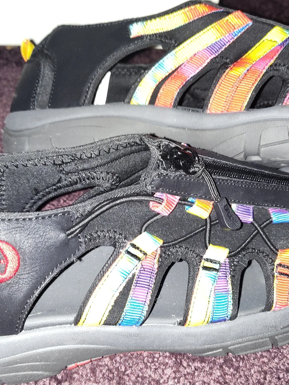 Keen Youth Sz 6 Billy Water Shoes Black with Rainbow Straps
